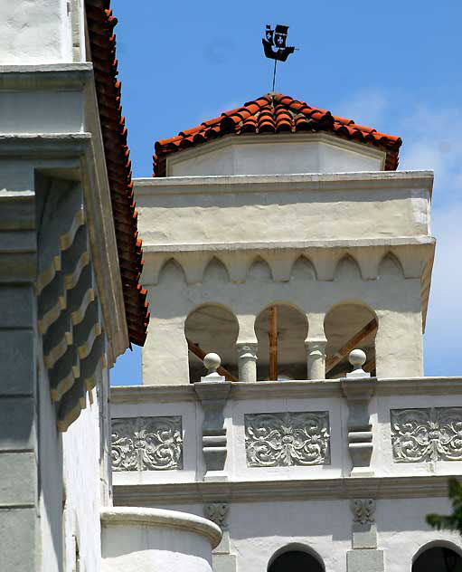 Casa Granada, 1334-6, North Harper Avenue, West Hollywood