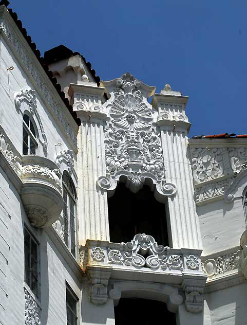 El Mirador Apartments at 1302-1310 North Sweetzer Avenue, West Hollywood - designed by S. Charles Lee in 1929