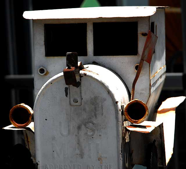 Antique Truck Mailbox at "Off the Wall" on Melrose Avenue, Monday, June 13, 2011