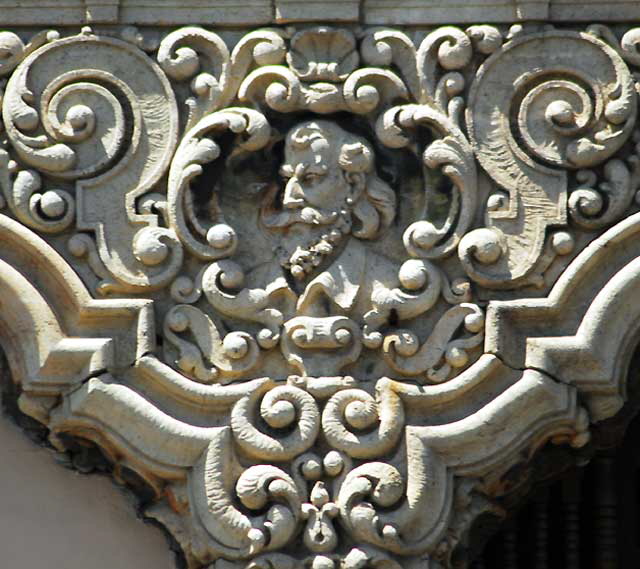 Churrigueresque Spanish Colonial frieze, Hollywood Boulevard