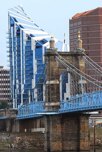 At the foot of the Suspension Bridge on the Covington side of the river, the new eighteen-floor luxury condominium tower, designed by Daniel Libeskind  Ascent.