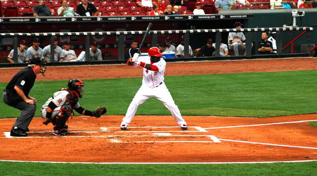 Thursday night, August 28, the Cincinnati Reds play the San Francisco Giants at the Great American Ballpark