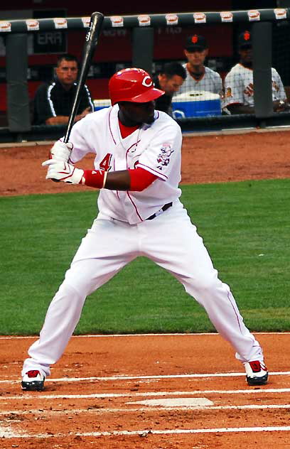 Thursday night, August 28, the Cincinnati Reds play the San Francisco Giants at the Great American Ballpark