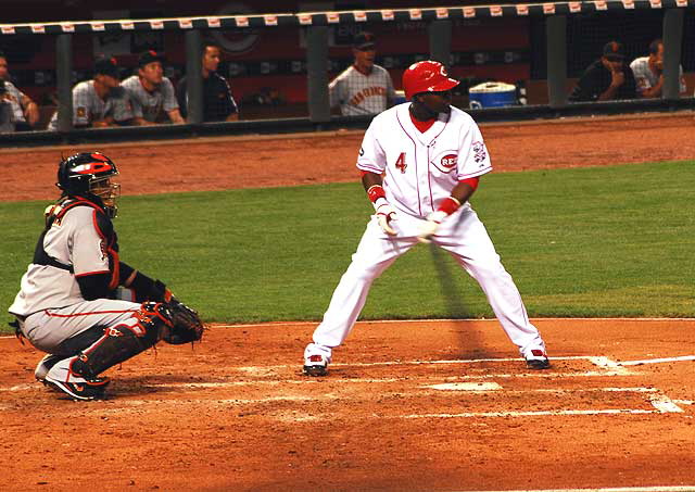 Thursday night, August 28, the Cincinnati Reds play the San Francisco Giants at the Great American Ballpark