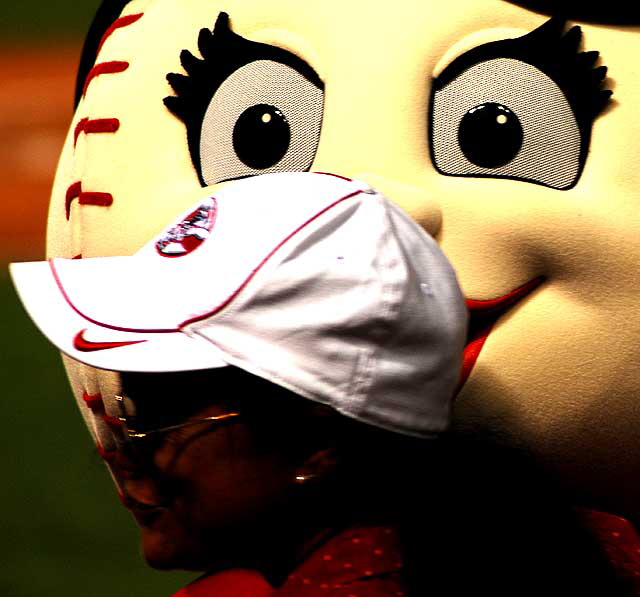 Cincinnati Reds Mascot - Rosie Red