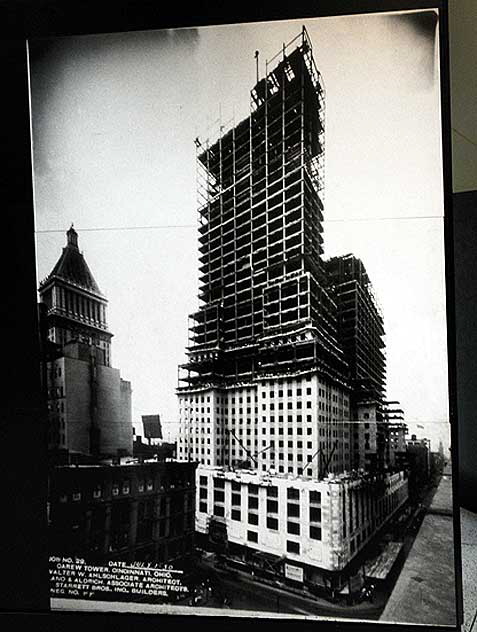 Carew Tower, Cincinnati, 1931 - Shreve, Lamb and Harmon Associates - constuction photo in lobby