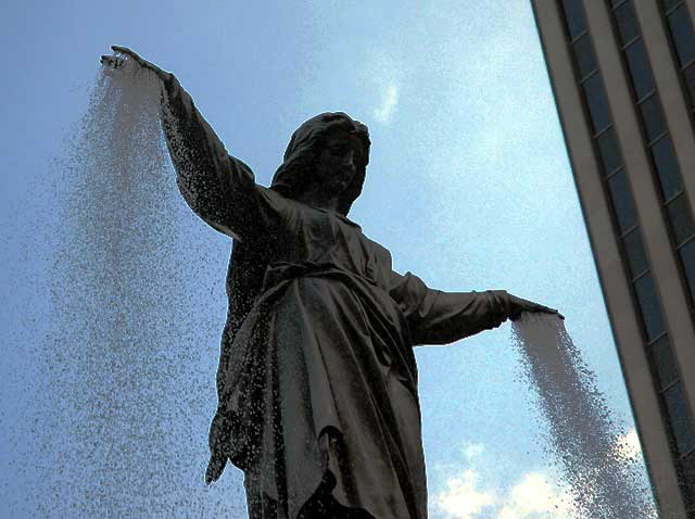 The Tyler Davidson Fountain (1871) - The Genius of Water - Fountain Square, Cincinnati, Ohio - August von Kreling and Ferdinand von Miller