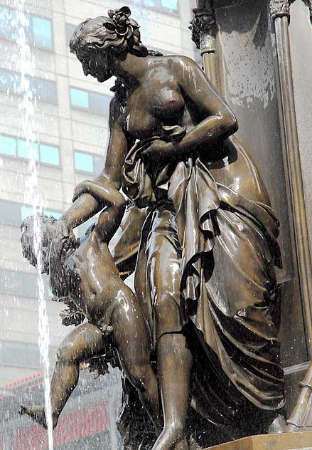 The Tyler Davidson Fountain (1871) - The Genius of Water - Fountain Square, Cincinnati, Ohio - August von Kreling and Ferdinand von Miller