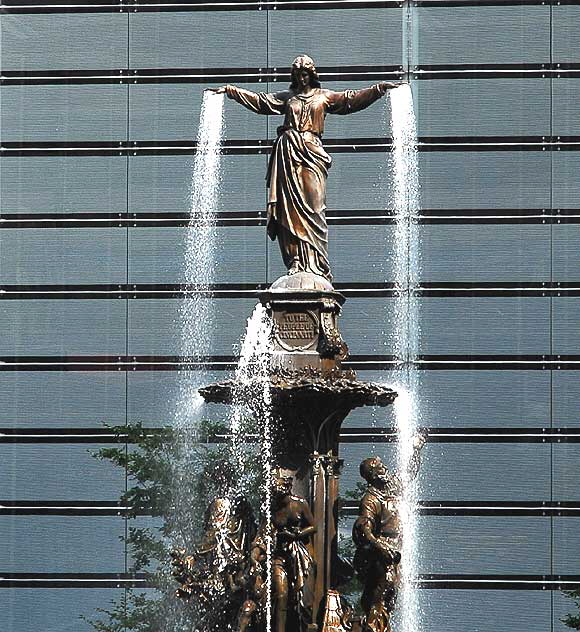 The Tyler Davidson Fountain (1871) - The Genius of Water - Fountain Square, Cincinnati, Ohio - August von Kreling and Ferdinand von Miller