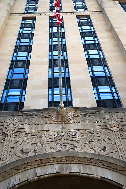 Cincinnati Times-Star Building (1933) - 800 Broadway - Samuel Hannaford and Sons