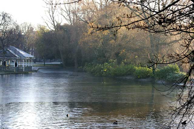 Saint Stephen's Green, Dublin, Ireland, December 7, 2008 - photo by Marin A. Hewitt, all rights reserved