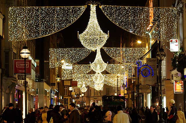 Christmas in Dublin, Ireland, 2008 - photo by Marin A. Hewitt, all rights reserved