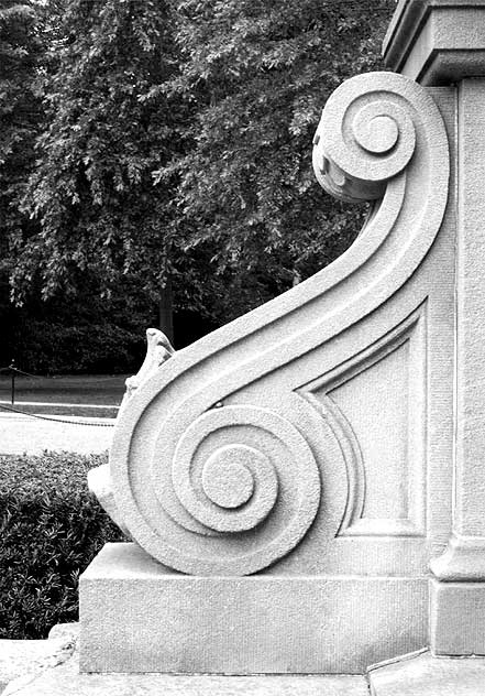 Newport, Rhode Island - photograph by Martin A. Hewitt, all rights reserved