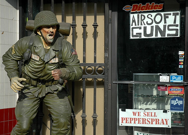 Manikin at Supply Sergeant, Lincoln Boulevard, Santa Monica 