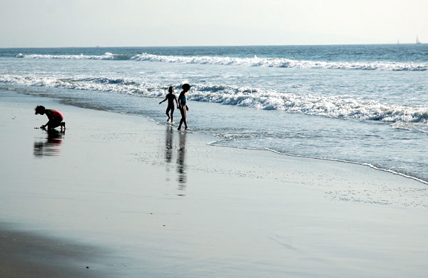 Kids at play, Santa Monica, the beach in winter