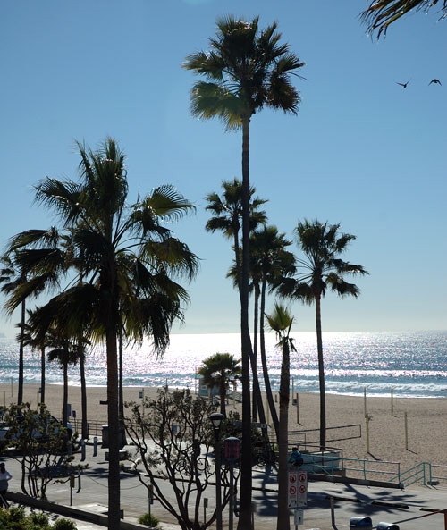 Winter - January 23, Manhattan Beach, early afternoon 