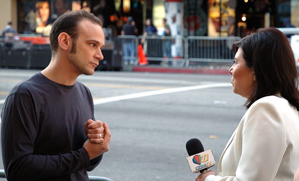 Press - Interviews - Setting Up for the Oscars on Hollywood Boulevard - 2007