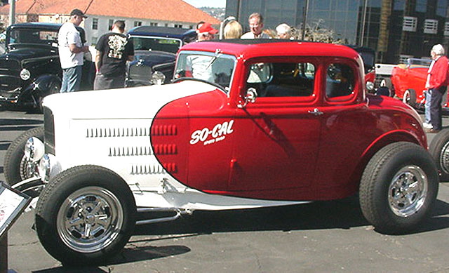 Ford's 1932 "Deuce"  - Five window coupe
