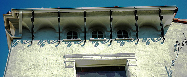 El Pasadero (1931), 1330 North Harper Avenue, West Hollywood