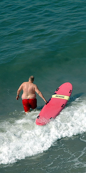 Not all surfers are what you think  Manhattan Beach Pier -