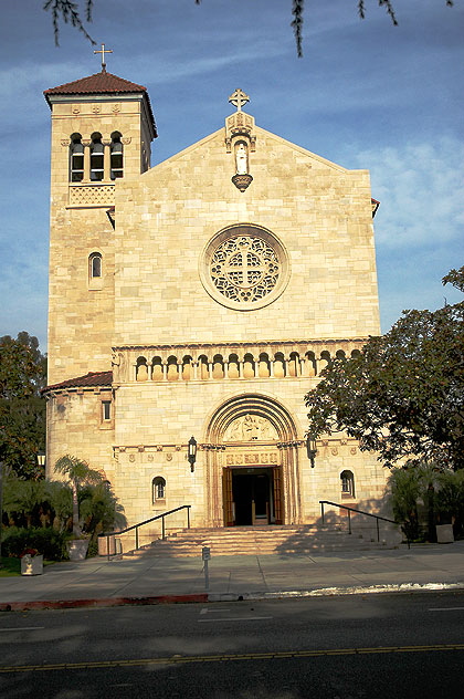 Santa Monica Catholic Church - 725 California Street