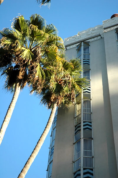 Sunset Tower (8358 Sunset Boulevard, West Hollywood, California) - 1929, architect Leland A. Bryant -