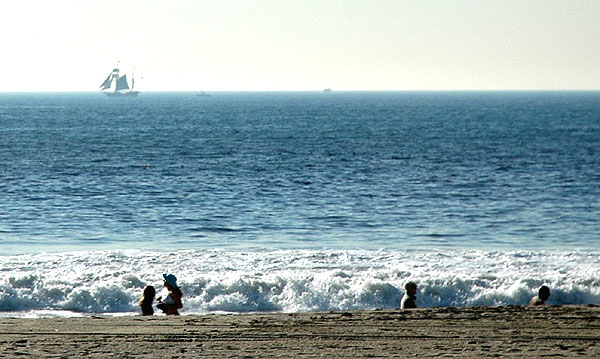 Tall ships passing Venice Beach, 8 December 2006 
