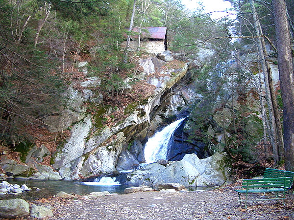 The Catskills, Nevele Falls - late December 2006