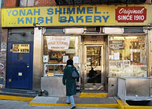 Yonah Shimmel Knish Bakery, Manhattan