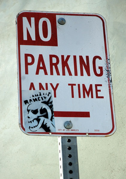 No Parking sign, La Brea