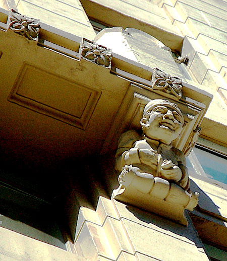 Stone face at the Equitable Building, Hollywood and Vine  1929, Alexander Curlett, architect