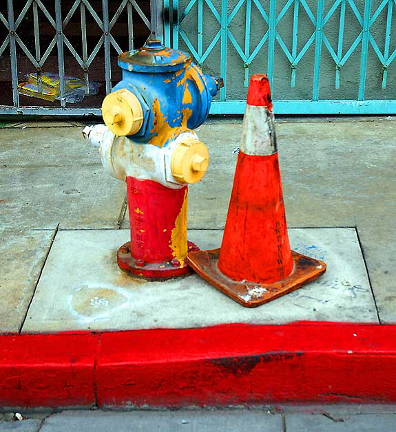 010307_fireplug01