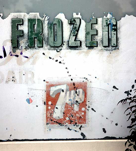 Sign on an abandoned grocery store window, Arizona at 11th - Santa Monica - "Frozen"