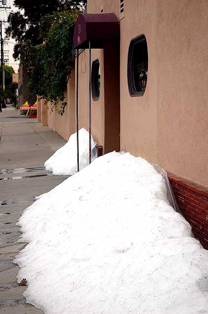 Snow at the Buffalo Club, 1520 Olympic Boulevard, Santa Monica