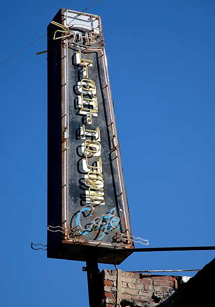 Lighthouse Caf - Pier Avenue, Hermosa Beach