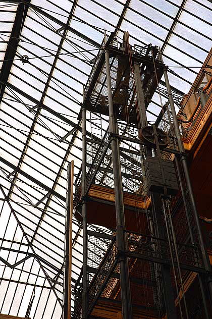 Interior - The Bradbury Building, 304 South Broadway, Los Angeles - George H, Wyman, 1893