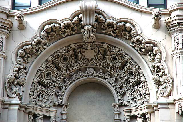 The Million Dollar Theater, 307 South Broadway, Los Angeles - 1918, Albert C. Martin