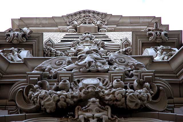 The Million Dollar Theater, 307 South Broadway, Los Angeles - 1918, Albert C. Martin