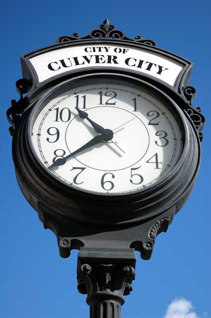 Street Clock, Culver City