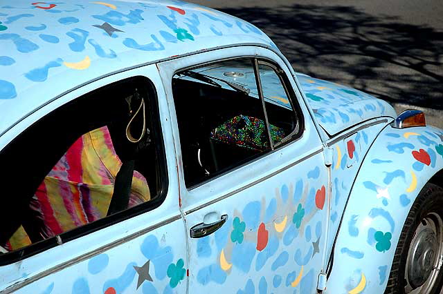 : "Flower Power" VW Bug parked on Third, in the Wilshire District, Los Angeles 