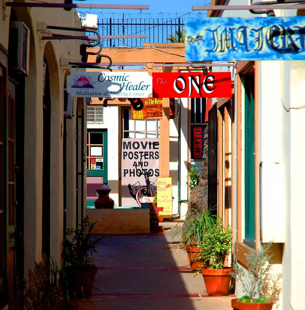 Artisans Alley, Hollywood Boulevard