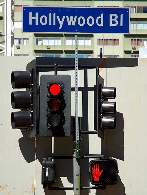 Traffic signal, Hollywood Boulevard
