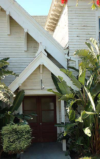 Wadsworth Chapel (J. Lee Burton, 1900) - the oldest building on Wilshire Boulevard, a Victorian hybrid - Colonial Revival with a touch of Gothic - located at the Veterans Affairs West Los Angeles Healthcare Center