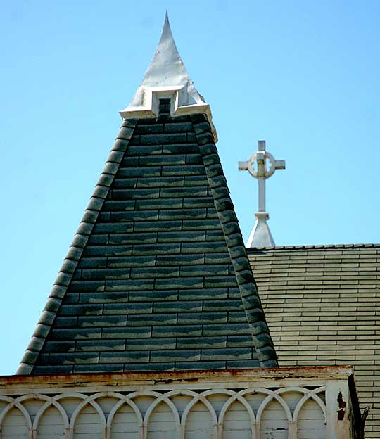 Wadsworth Chapel (J. Lee Burton, 1900) - the oldest building on Wilshire Boulevard, a Victorian hybrid - Colonial Revival with a touch of Gothic - located at the Veterans Affairs West Los Angeles Healthcare Center