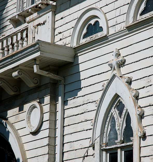 Wadsworth Chapel (J. Lee Burton, 1900) - the oldest building on Wilshire Boulevard, a Victorian hybrid - Colonial Revival with a touch of Gothic - located at the Veterans Affairs West Los Angeles Healthcare Center