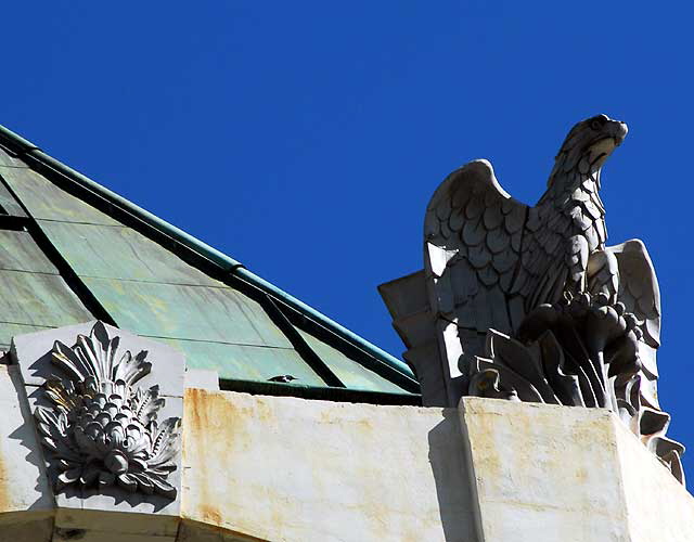 Detail - Hollywood First National Bank Building - 1927-28, Meyer and Holler