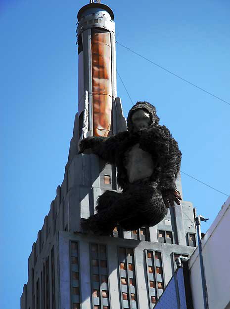 King Kong manikin at New York, New York on Melrose Avenue