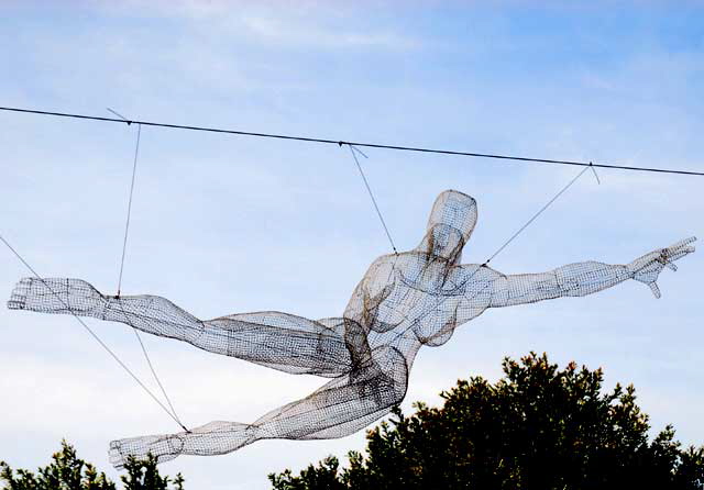 Garden at the Art Department, Santa Monica College - wire figure