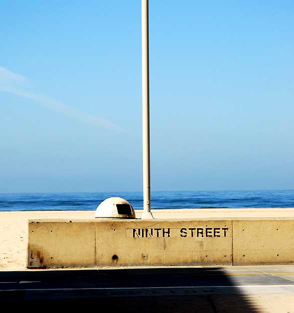 Ninth Street at the Strand, Hermosa Beach