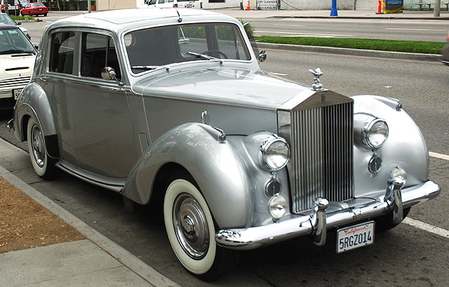 1953 or 1954 Rolls Royce Silver Dawn Saloon 